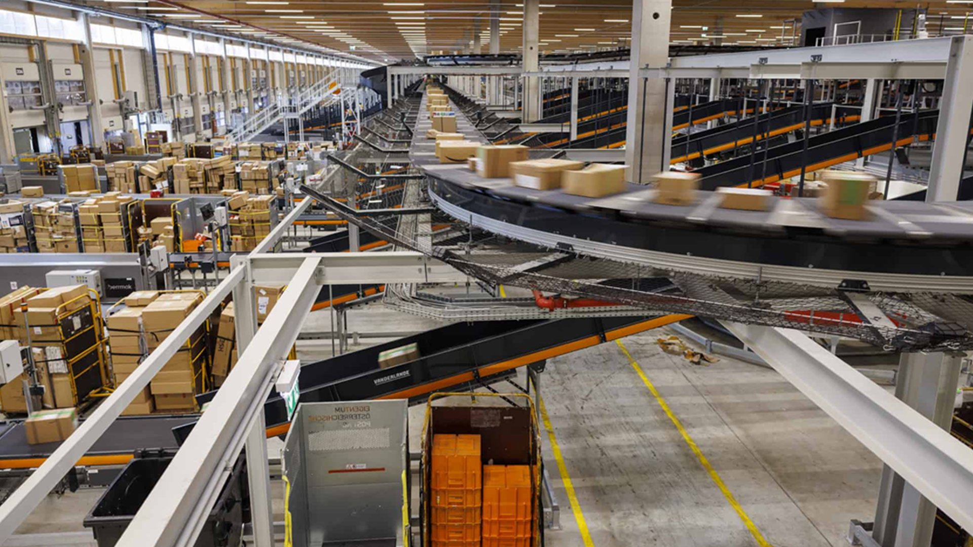 Vanderlande builds a scalable data foundation